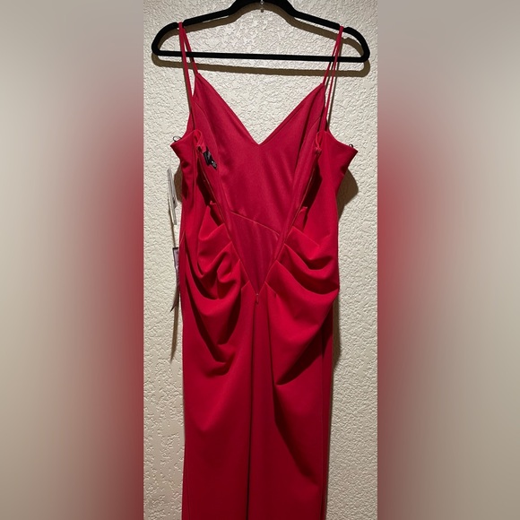 NWT Xscape Ruched Slit Evening Dress Gown in Red Size 10 - Picture 6 of 9